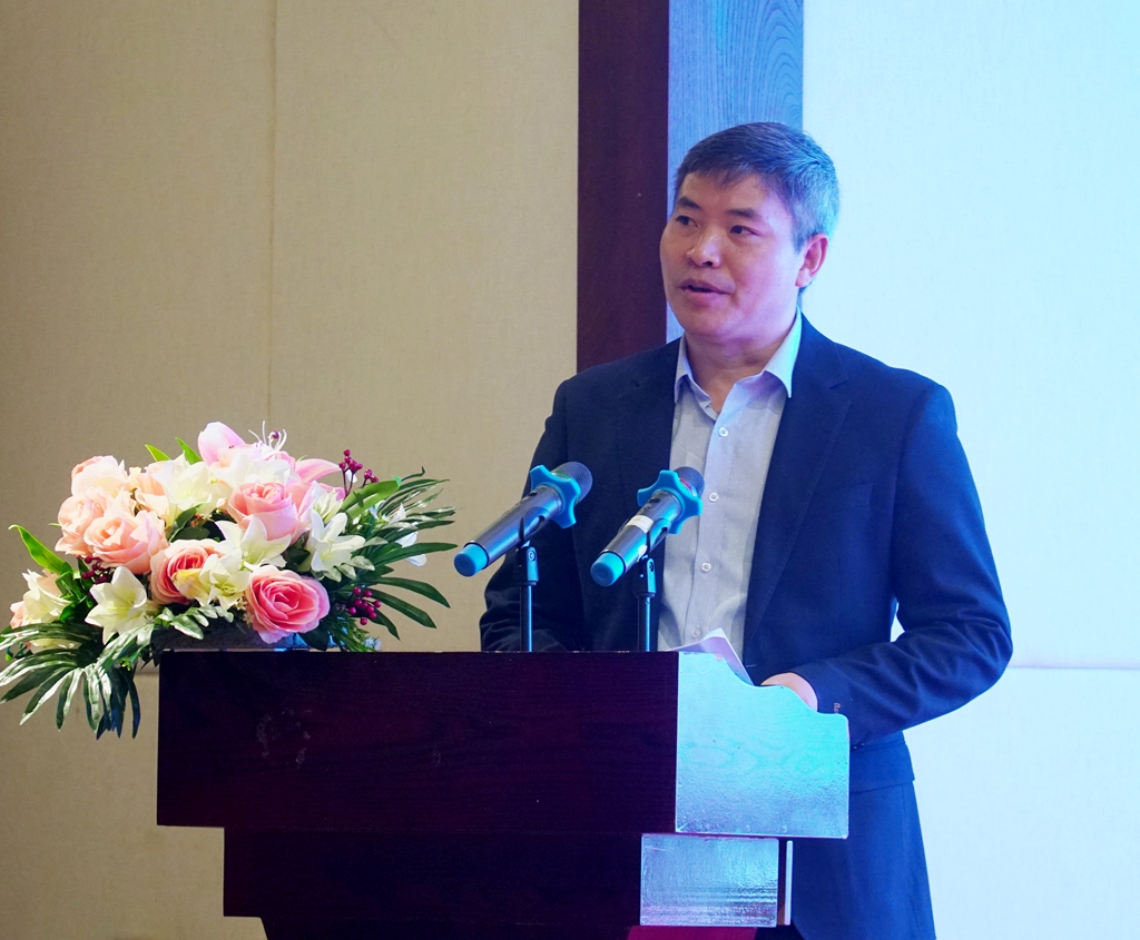 Àî×ܽ²»° Àî×ܽ²»°